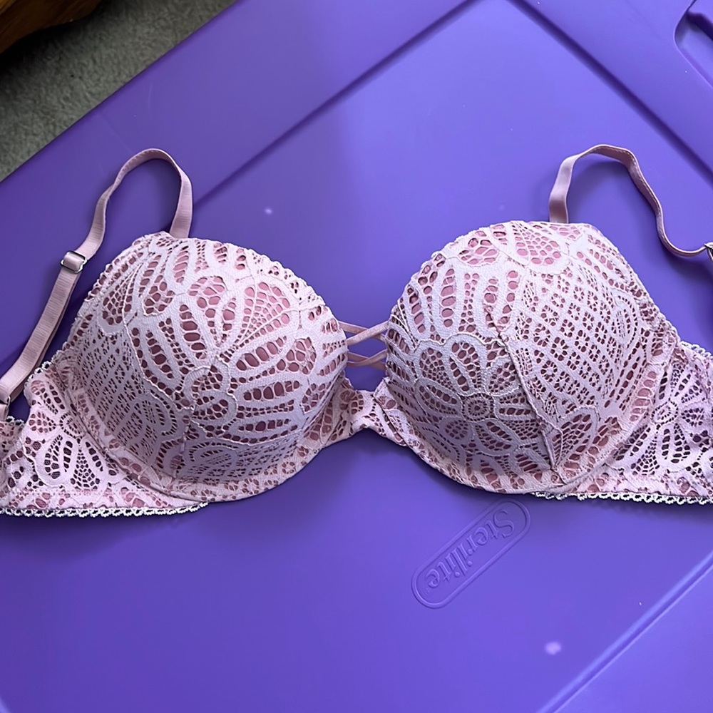 Victoria’s Secret Dream Angels push up 32D